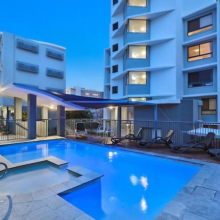 Cerulean Apartments กาเลาดรา ภายนอก รูปภาพ